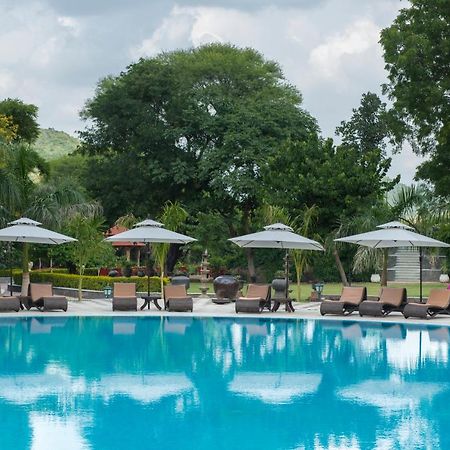 אודייפור The Royal Retreat Resort & Spa מראה חיצוני תמונה