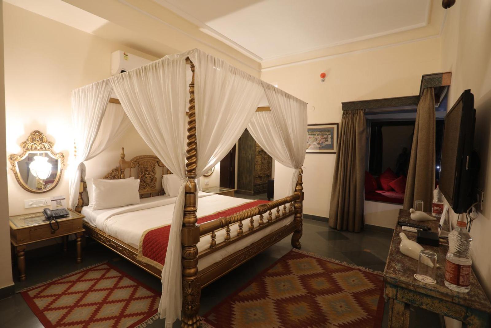 אודייפור The Royal Retreat Resort & Spa מראה חיצוני תמונה